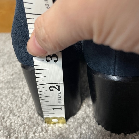 Clarks Artisan Multi-Colored Suede Block Heel Pumps Size 6 | Office Siren Academ - Picture 10 of 10